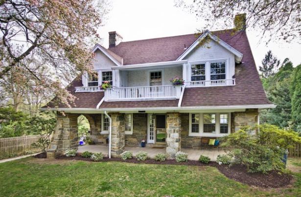 wayne Home, PA Real Estate Listing